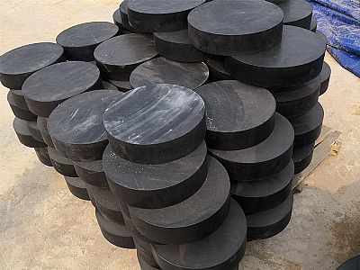 南山区板式橡胶支座由若干层橡胶片与薄钢板经加压硫化